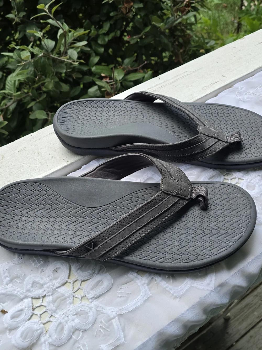 Vionic Men's Tide II Sandals in Charcoal Grey, Perforated Nubuck Suede Straps 13